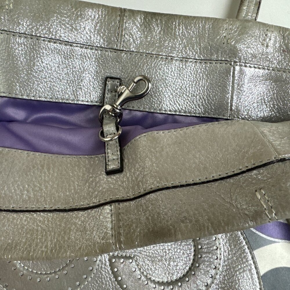 Coach Hand Shoulder Bag - Picture 6 of 12